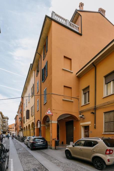 Suite In Via Del Pratello Μπολόνια Εξωτερικό φωτογραφία